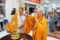 Hà Nội: Nhân dân Phật tử khu dân cư Bằng B kính mừng Phật đản PL.2568